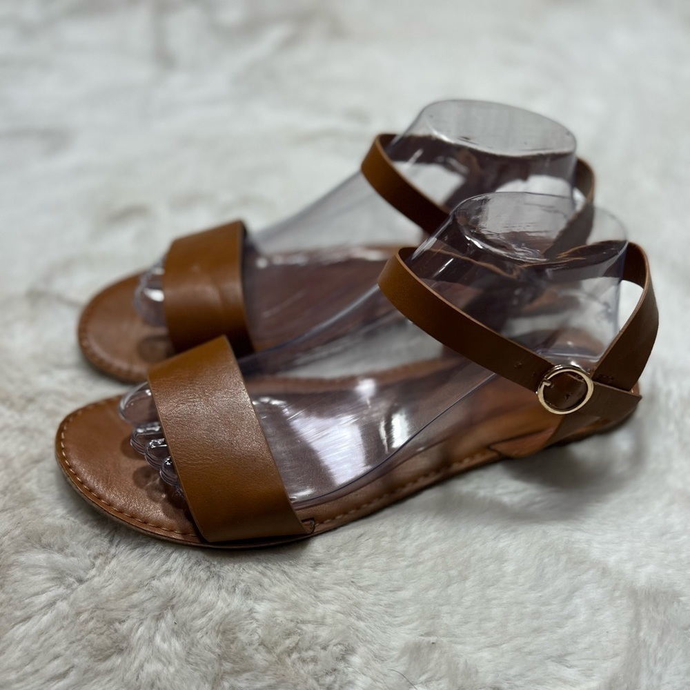 Lulus tan hearts & hashtags sandals womens shoe size 10